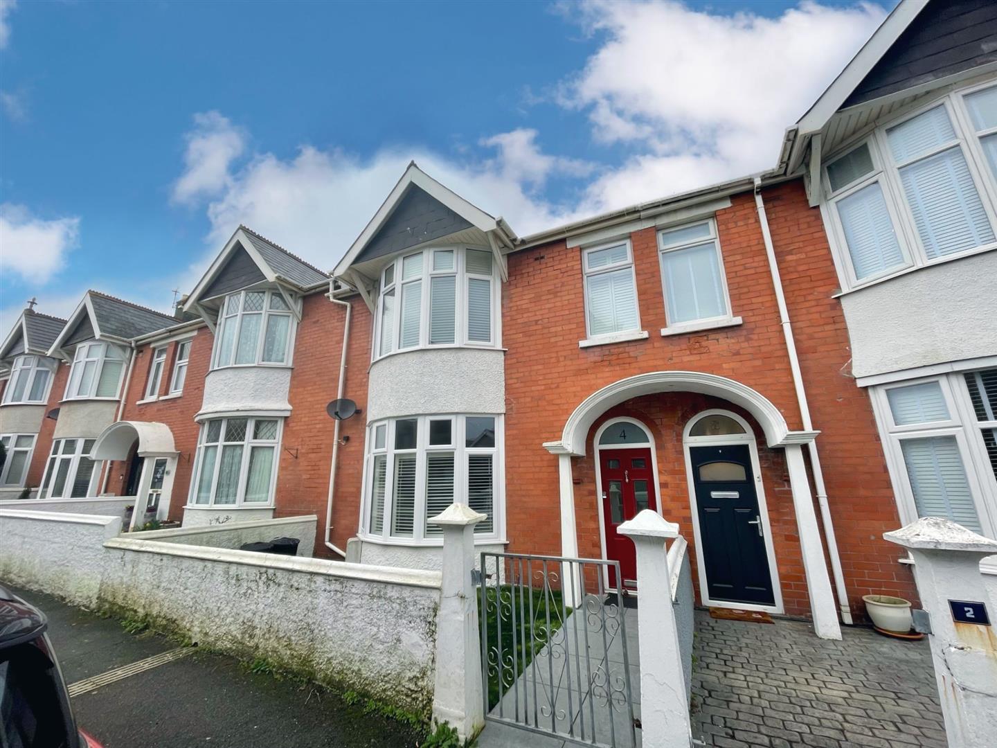 Park Avenue, Porthcawl McHattons Estate Agents, Bridgend